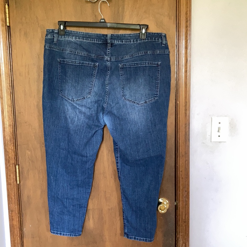 Venezia distressed jean with stretch size 26 S - Picture 13 of 16
